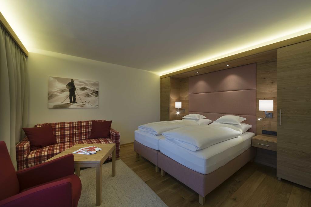 Hotel Garni Panorama 레흐암 아르베르크 객실 사진